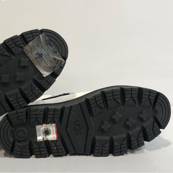 Women’s UGG Sheena White Leather Lace Up Platform Boot Size 6.5M - Picture 10 of 13